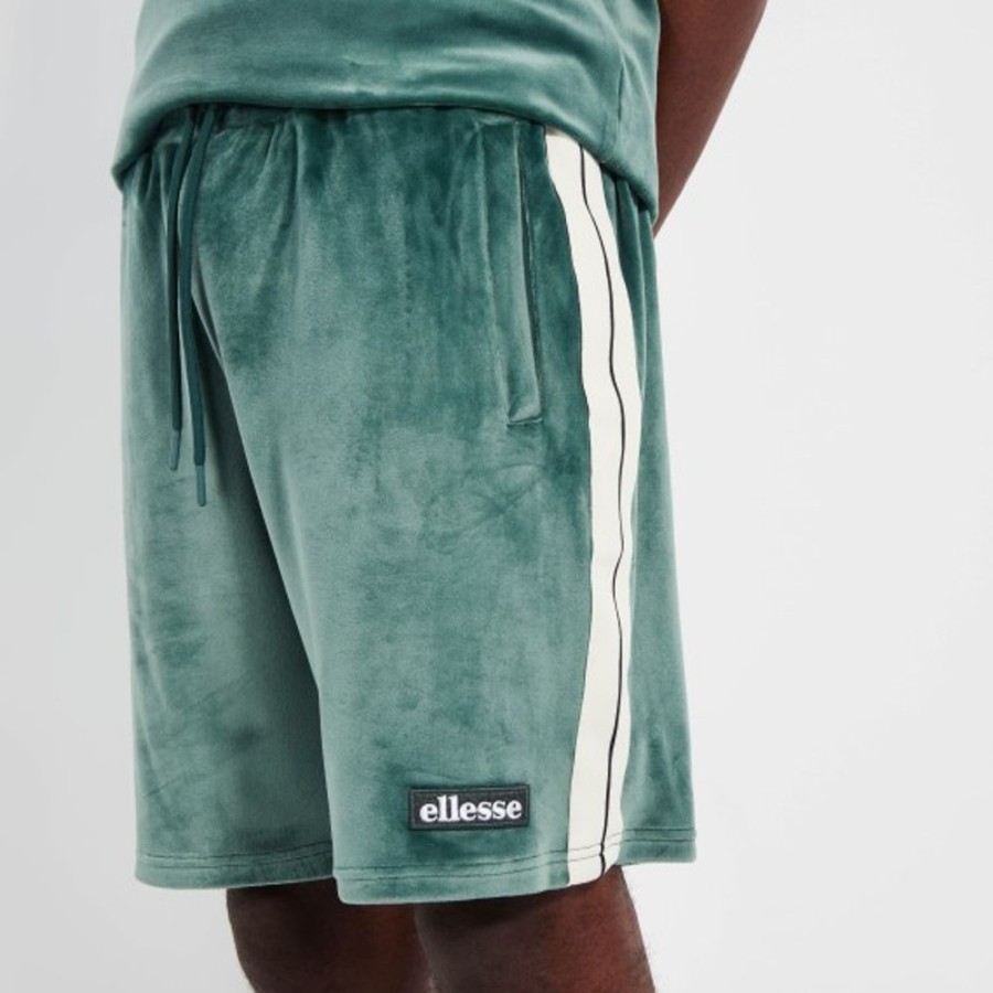 Bekleidung ellesse | Short Rocher 8